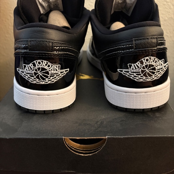 Nike Jordan 1 Low SE All-Star (2021) - Picture 6 of 11